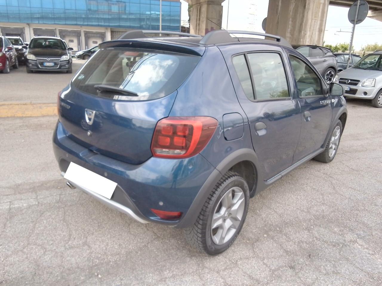 Sandero Stepway 1.5 dCi 8V 90CV Start&Stop OK NEO