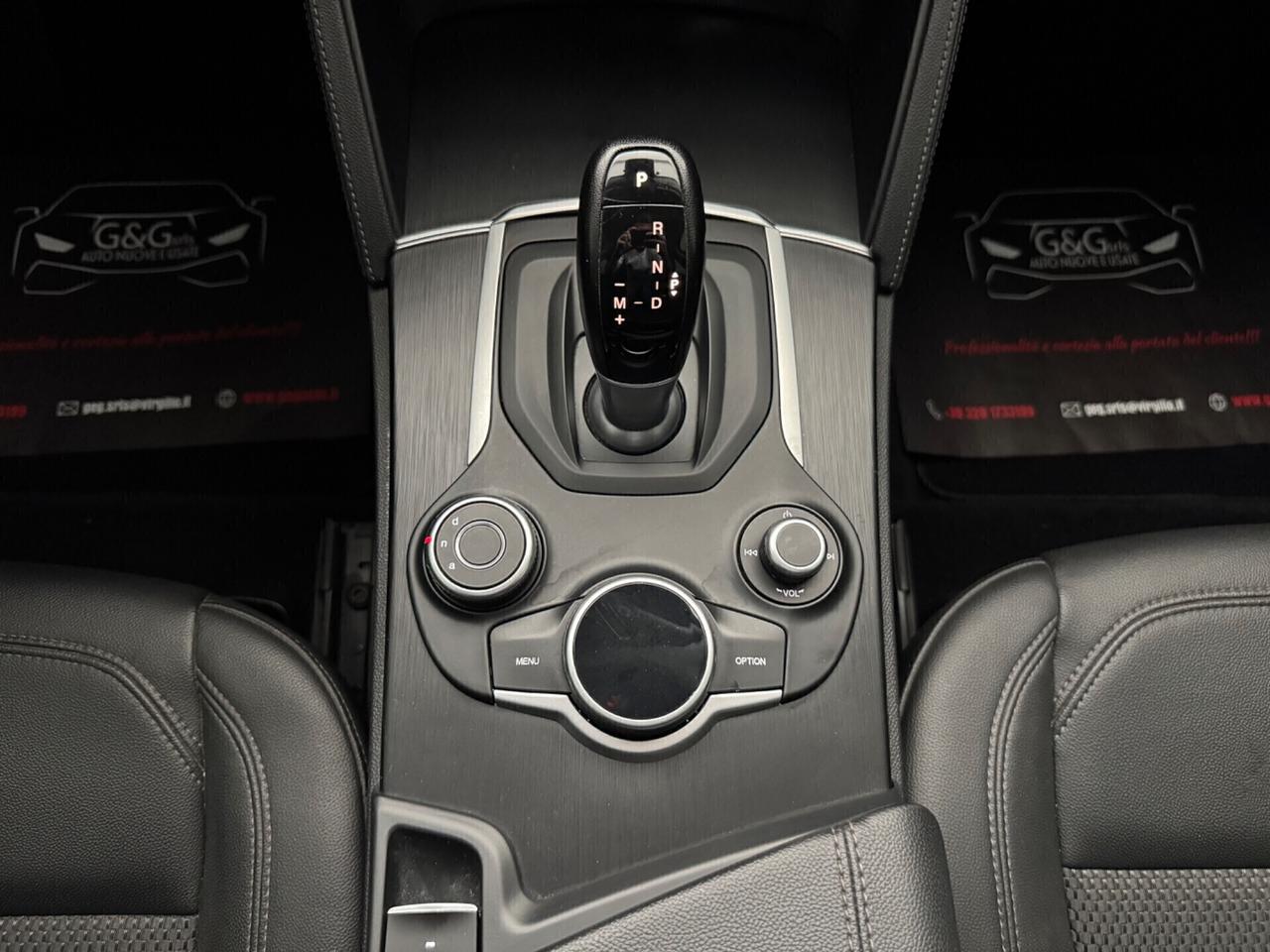 Alfa Romeo Stelvio 2.2 Turbodiesel 180 CV AT8 Q4