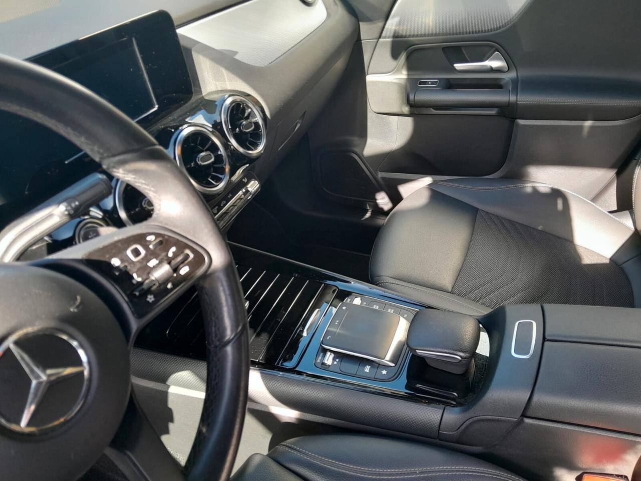 Mercedes-benz GLA 180 d Automatic Sport