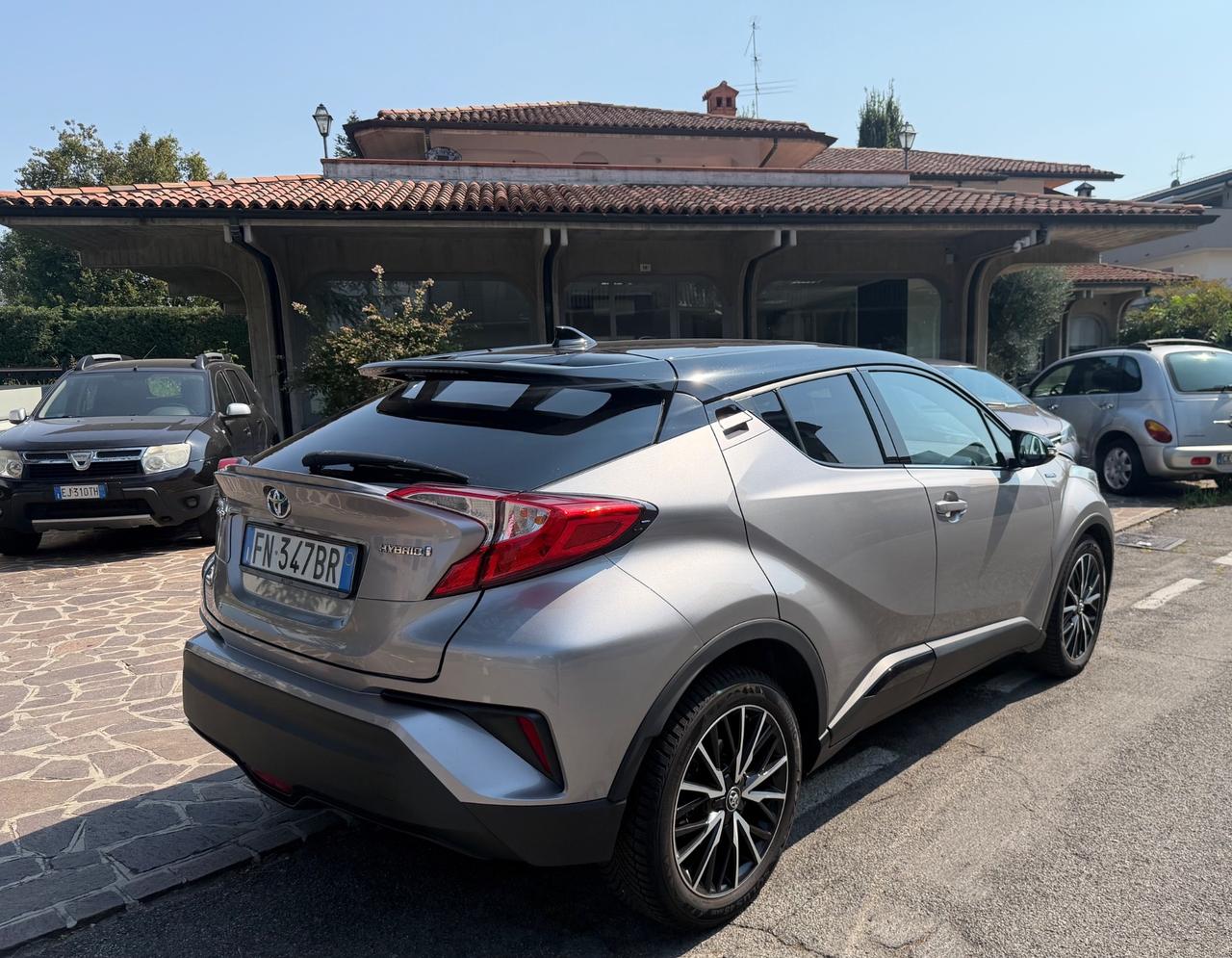 Toyota C-HR 1.8 Hybrid E-CVT Trend