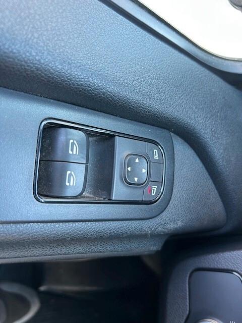 Mercedes-benz Sprinter K43/35 319 CDI RWD TA Tourer