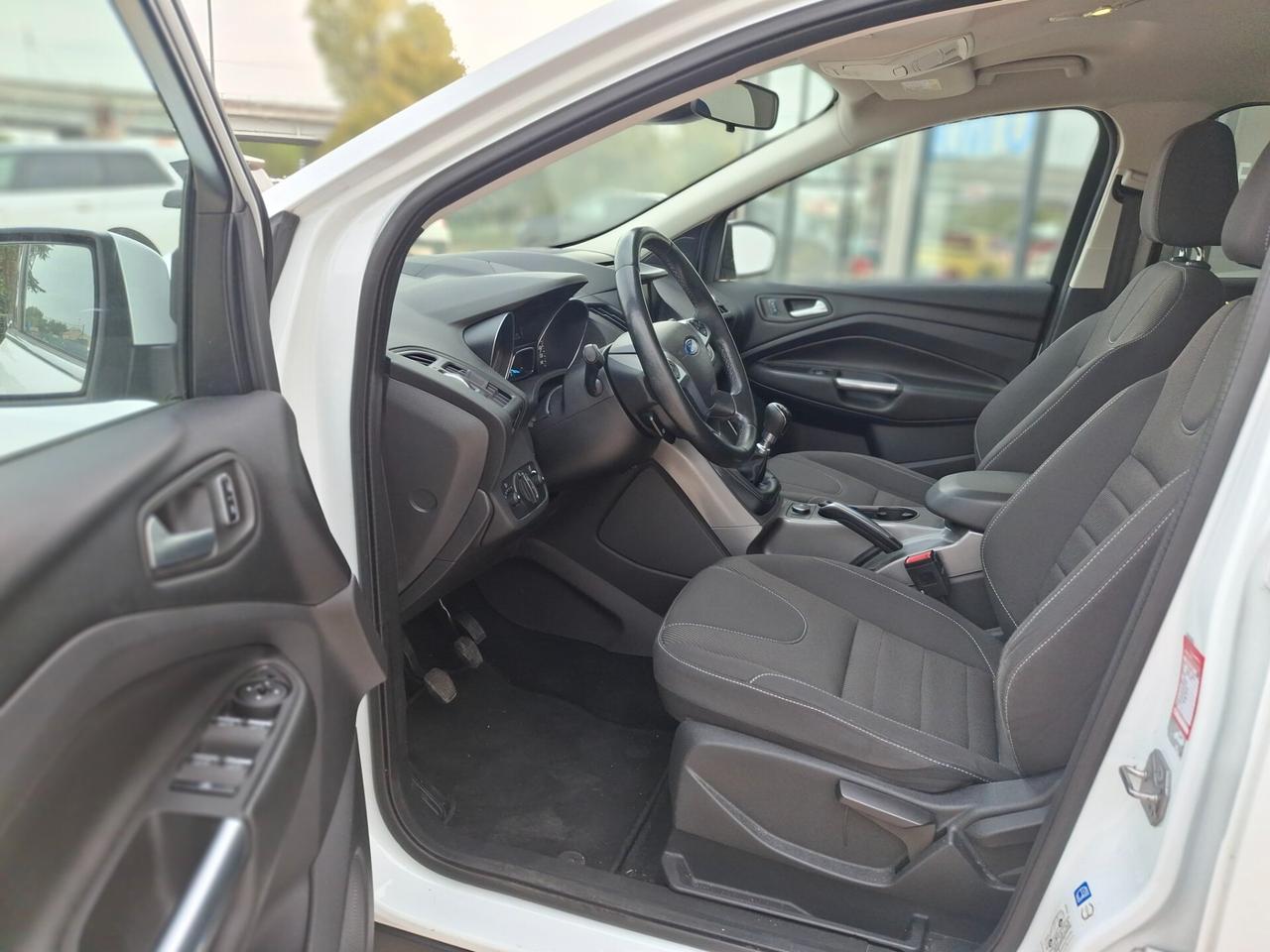 Ford Kuga 1.5 EcoBoost 120 CV, Titanium