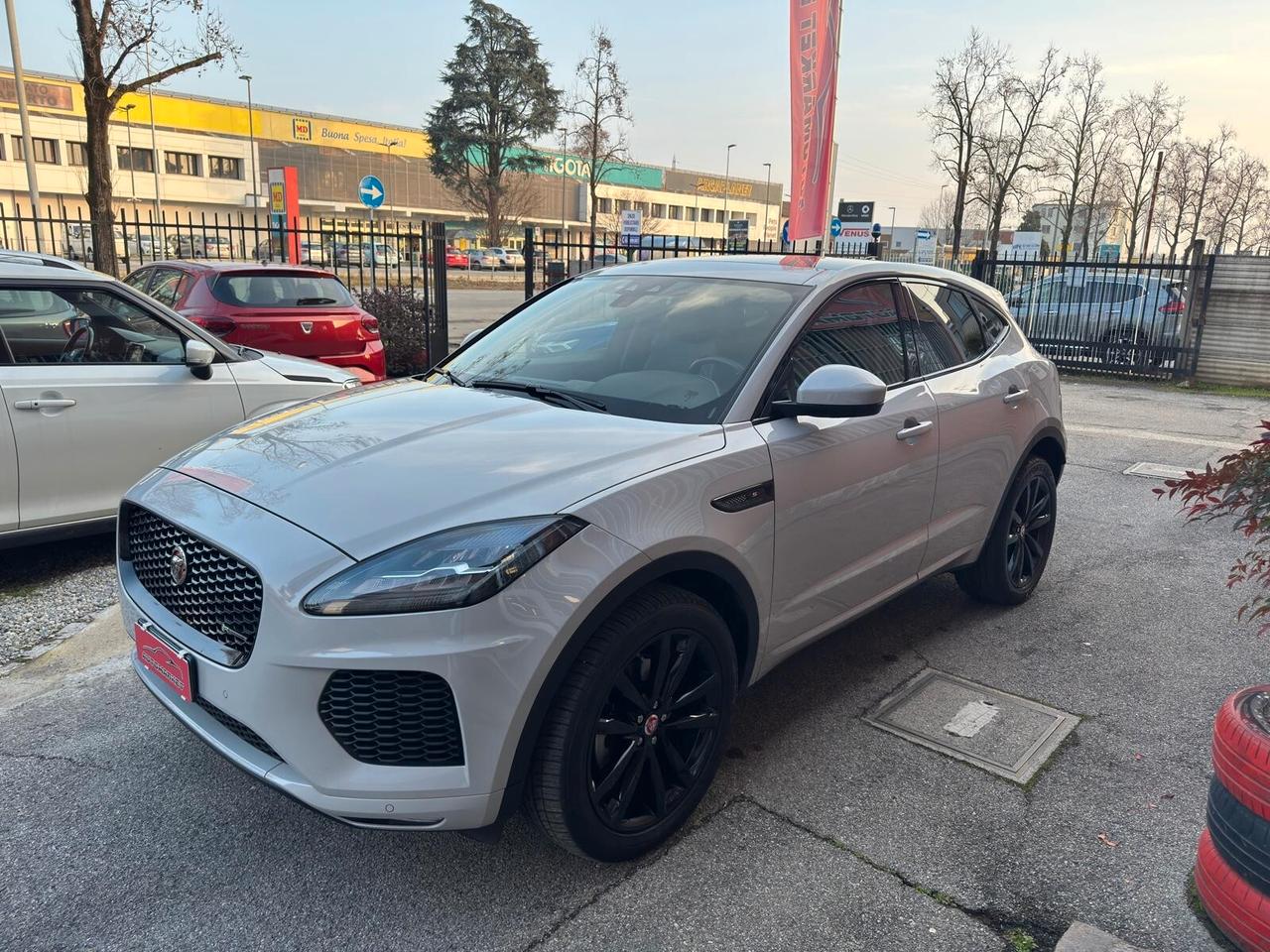 Jaguar E-Pace 2.0D 150 CV AWD aut. R-Dynamic S