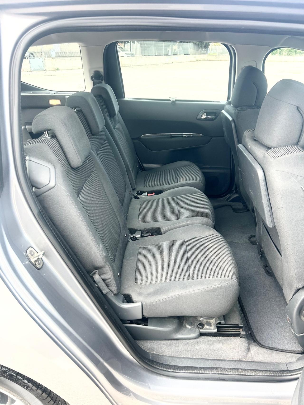 Peugeot 5008 BlueHDi 120 7 Posti