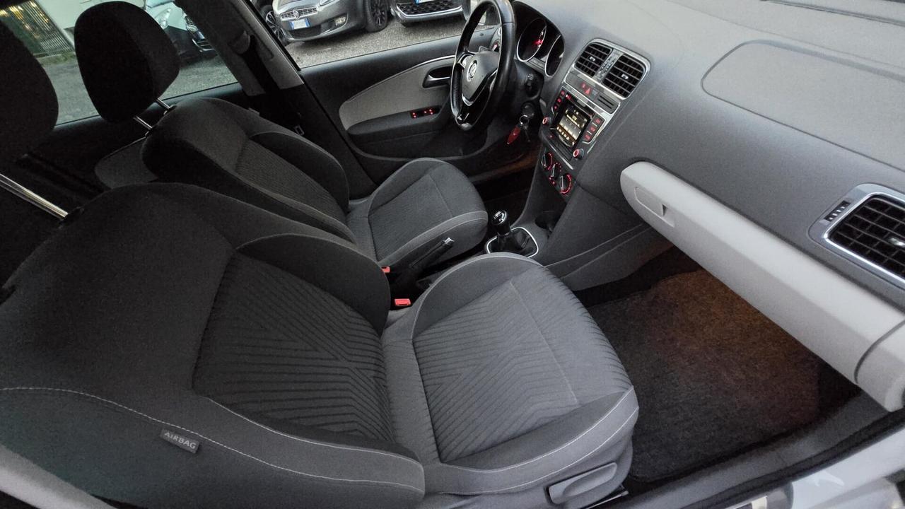 Volkswagen Polo 1.0 MPI 75 CV 5p. FRESH