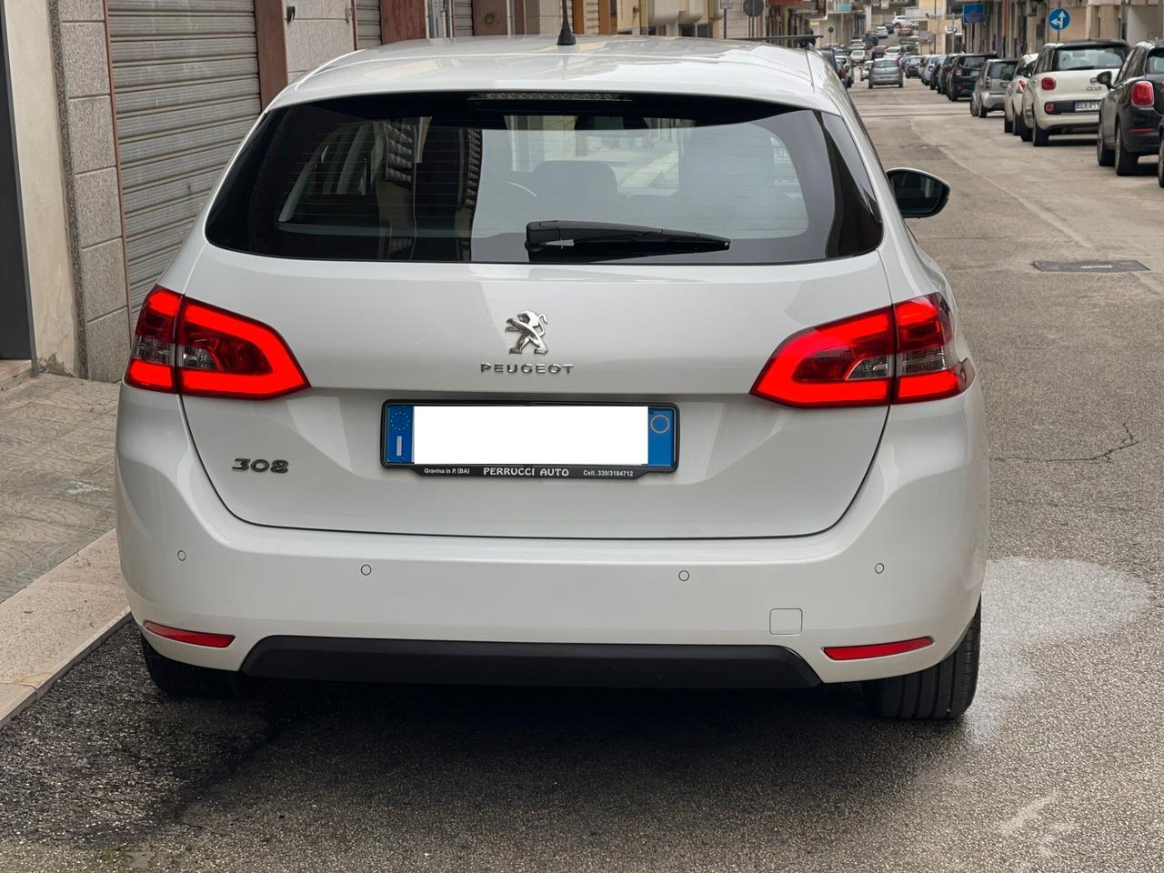 Peugeot 308 BlueHDi 100 CV SW Business