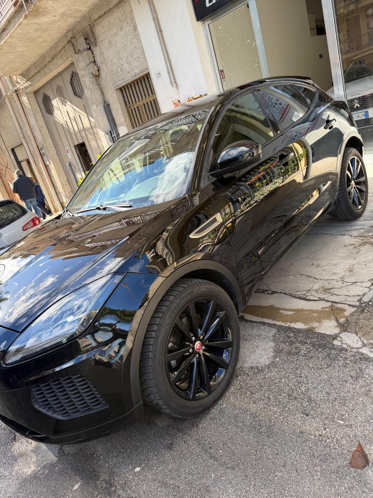 Jaguar E-Pace 2.0D 150 CV AWD R-Dynamic S