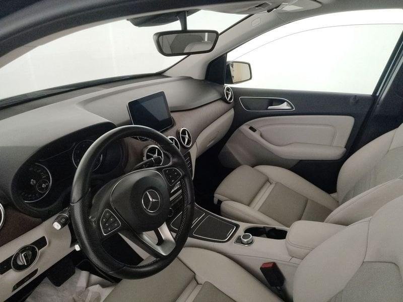 Mercedes-Benz Classe B B 200 d Sport Next 4matic auto