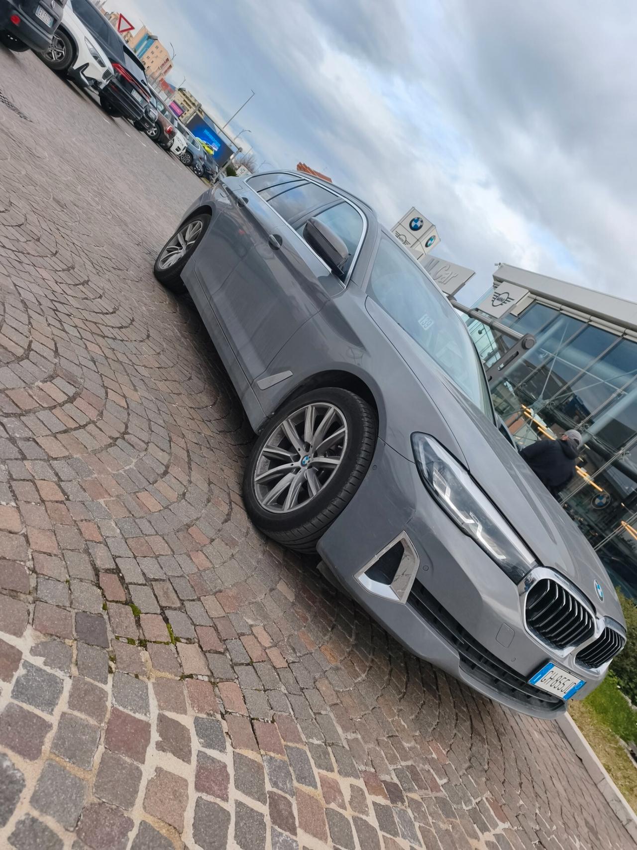 Bmw 520 520d 48V Touring Luxury 360° full led