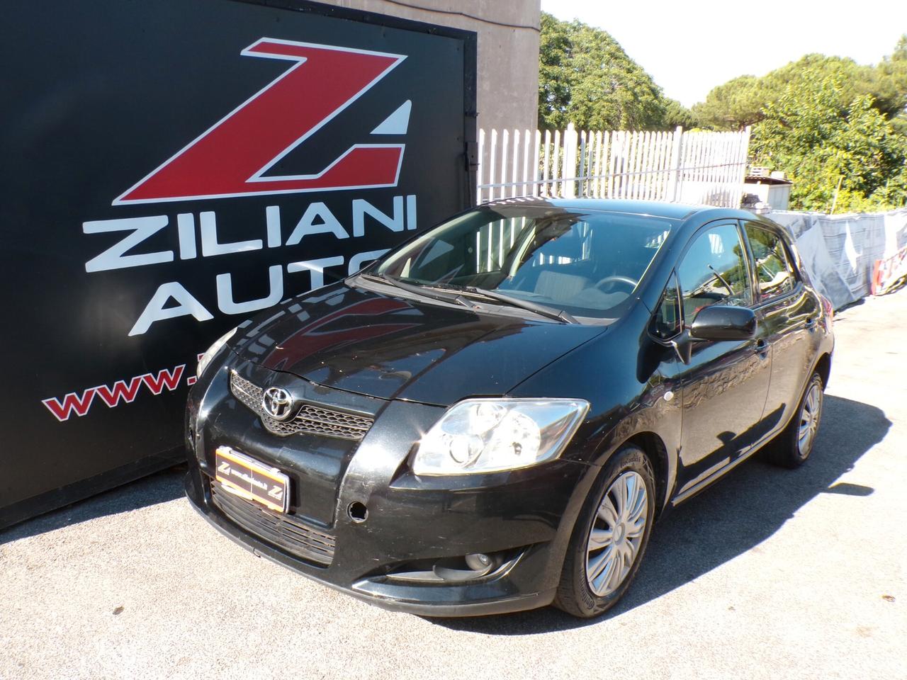 Auris 2.0 D-4D 5 porte Sol