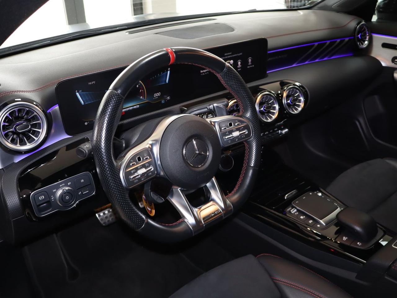 Mercedes-Benz CLA 35 AMG Premium CLA 35 AMG #10671