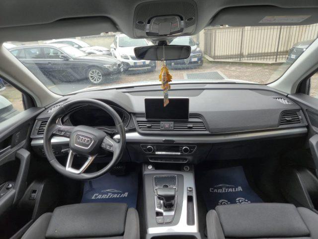 AUDI Q5 40 TDI quattro S tronic Business Sport