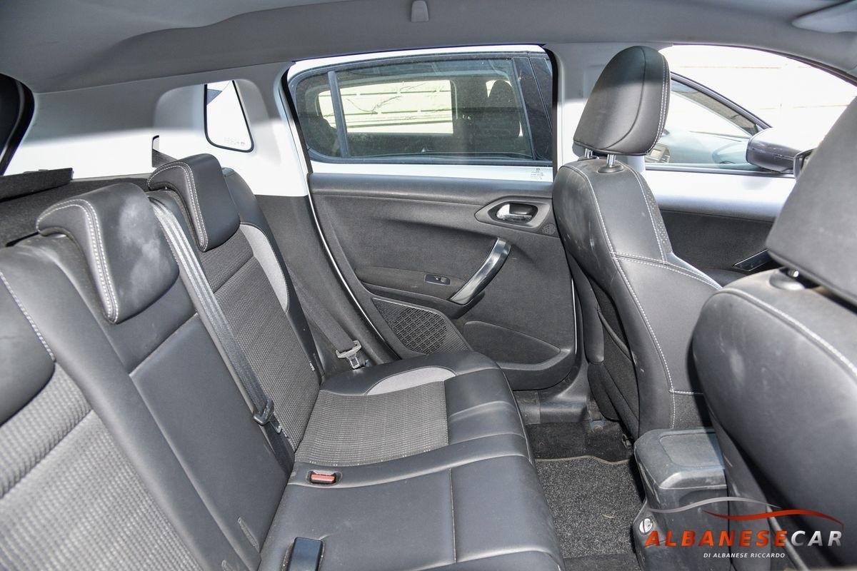 Peugeot 2008 1.6 e-HDi 115 CV Allure/ TETTO PANORAMICO