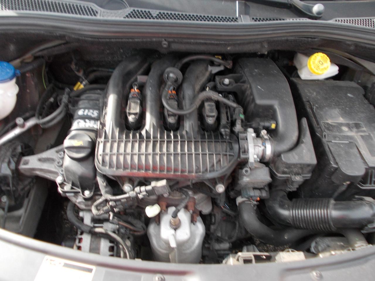 Peugeot 208 PureTech 5 p.Allure-KM72074