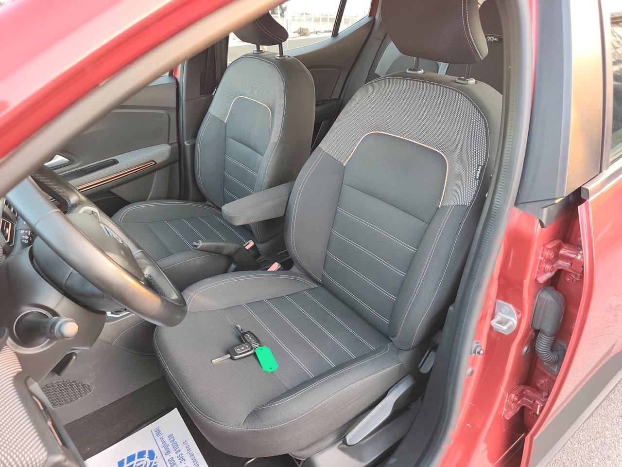Dacia Sandero Stepway 1.0 TCE BENZINA E GPL DI SERIE