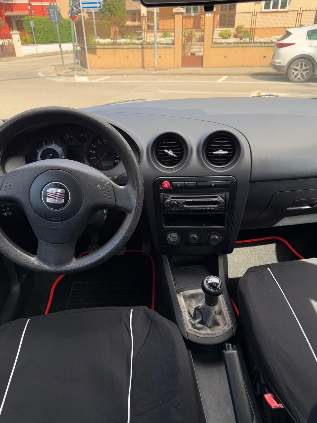 Seat Ibiza 1.4 16V 5p. aut. Stylance