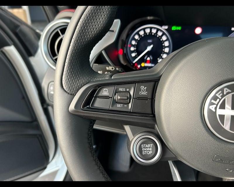 Alfa Romeo Giulia 2.2 Turbodiesel 210 CV AT8 AWD Q4 Tributo Italiano