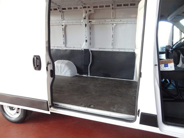 FIAT Ducato 33Q 2.3MJT 160CV PMedio-TMedio L2H2 Furgone