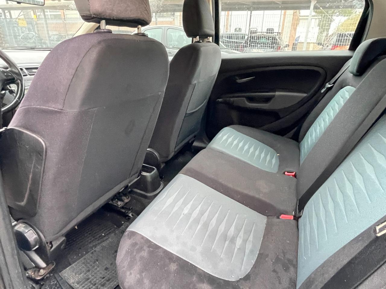 Fiat punto benzina UNICO PROPRIETARIO
