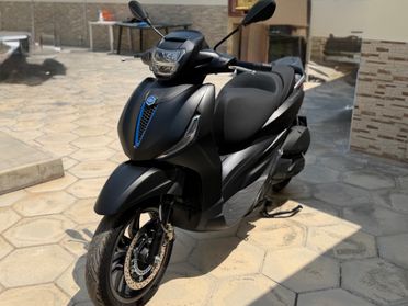 Piaggio Beverly 300 i.e. 320 hp s