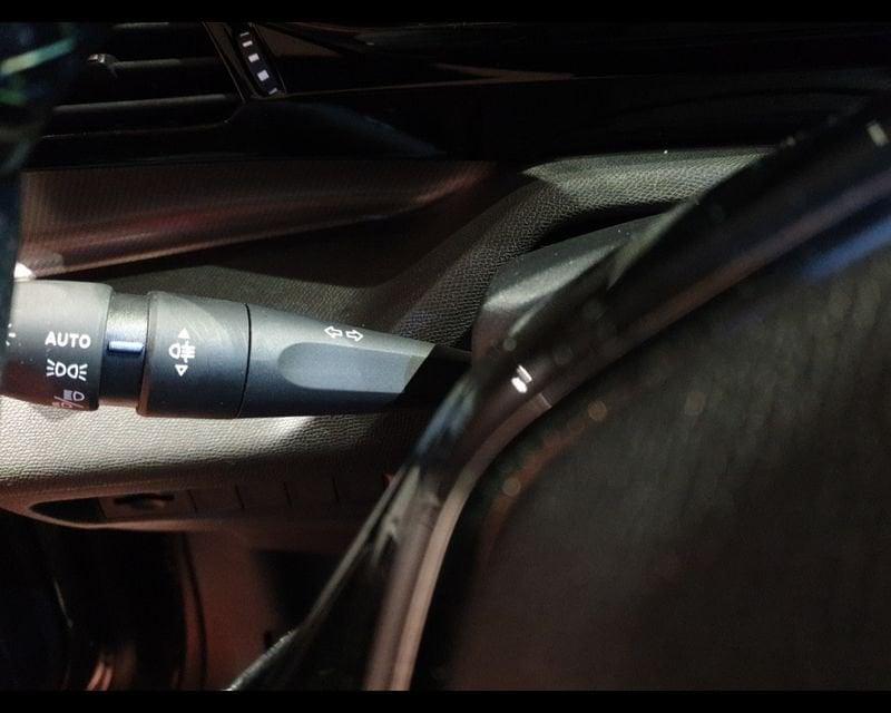 Peugeot 308 3ª serie Hybrid 136 e-DCS6 GT