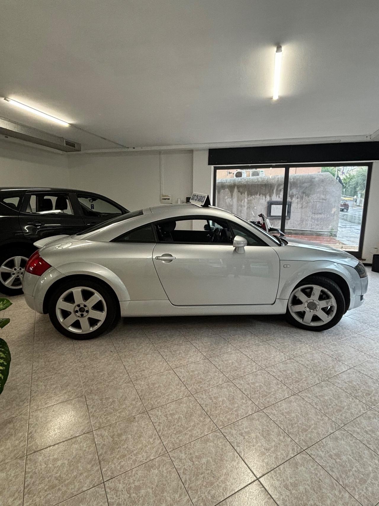 Audi TT 1.8