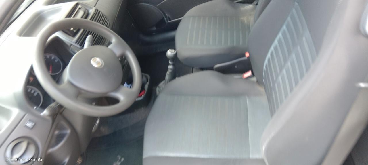 Fiat Punto Classic 1.2 5 porte Active GPL