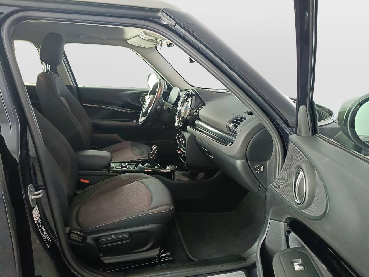 MINI Mini IV F54 2019 Clubman - Mini Clubman 2.0 Cooper D Essential auto