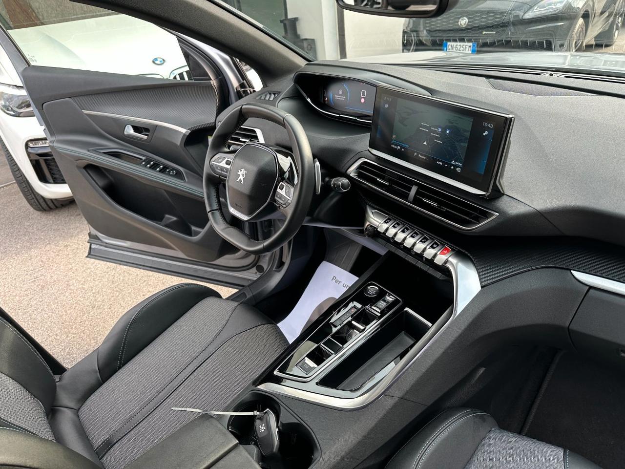 Peugeot 3008 3008 1.5 bluehdi Allure Pack s&s 130cv eat8