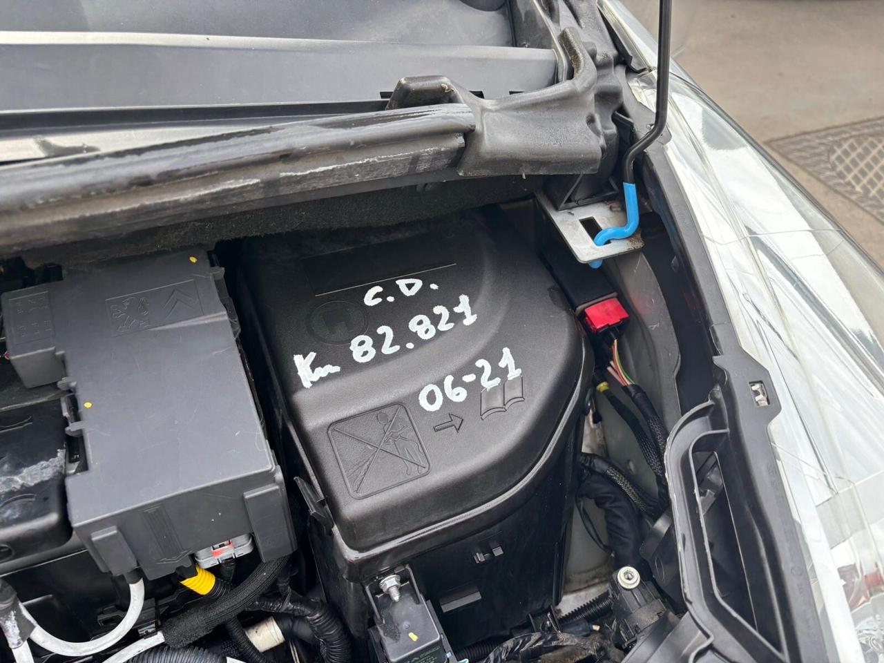 Peugeot 5008 1.6 HDi 112CV Allure