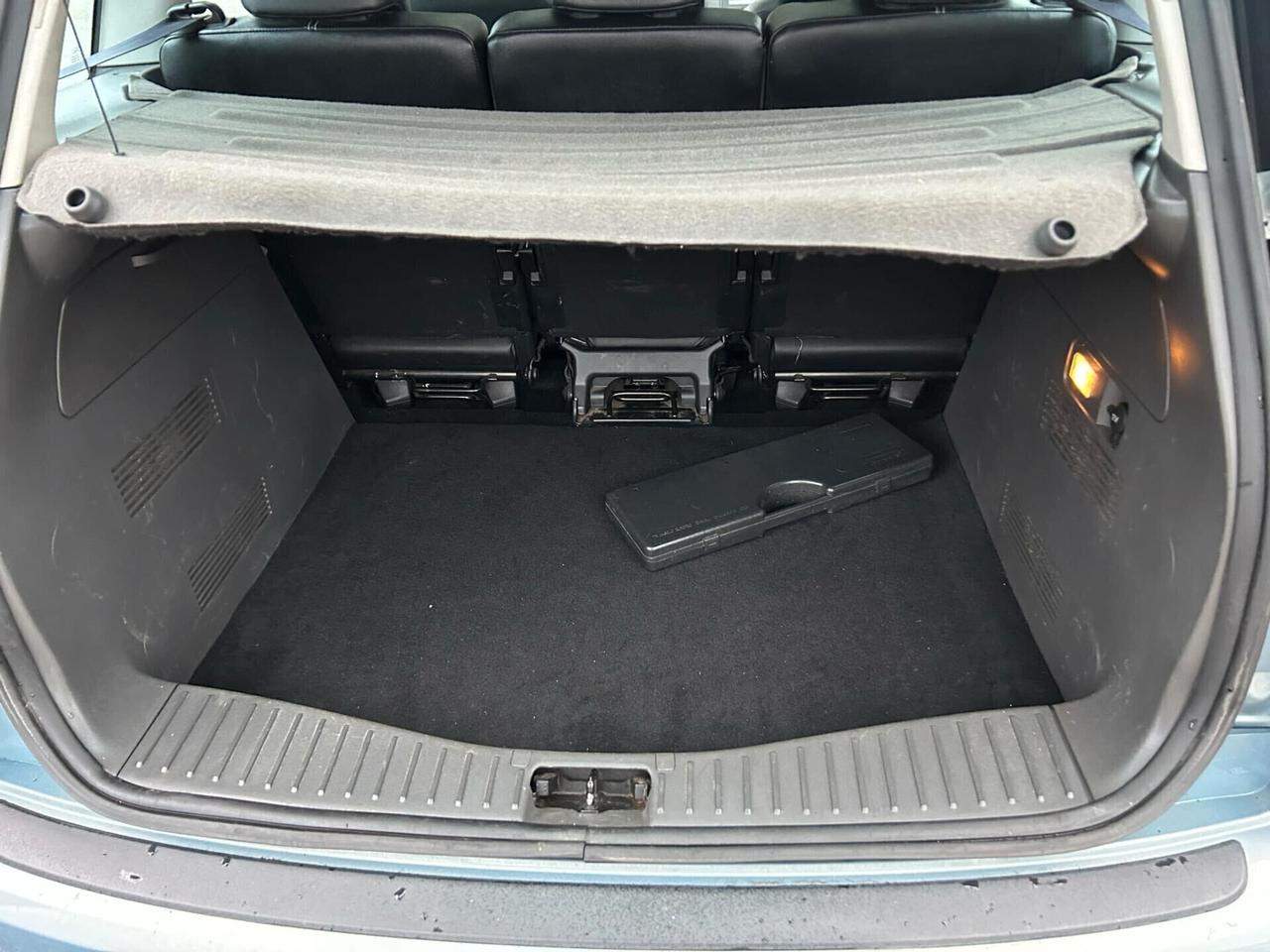 Ford C-Max 1.6 TDCi 110 CV Titanium DPF