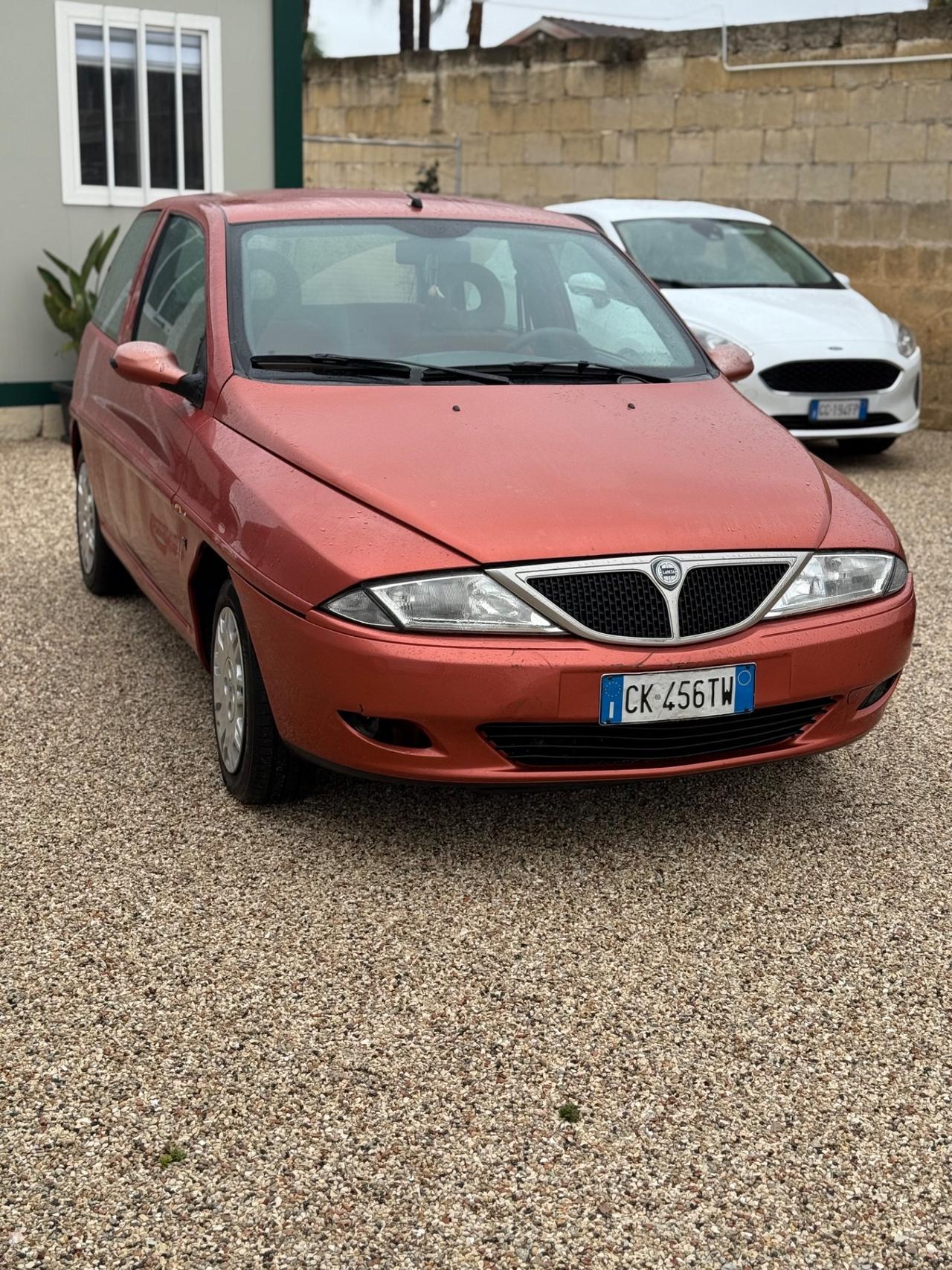 Lancia Y 1.2i cat LS