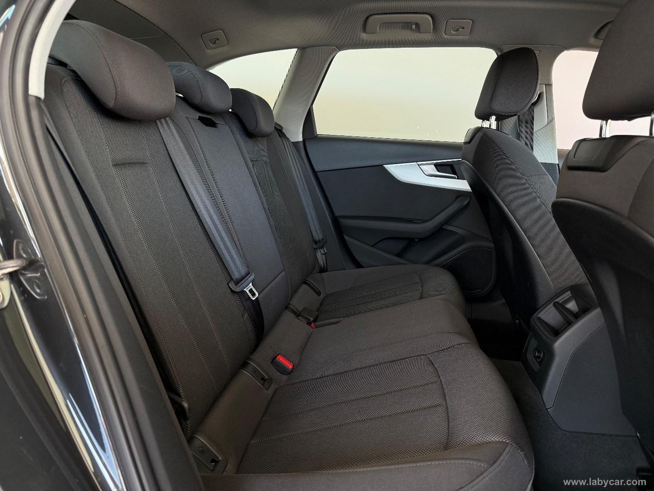 AUDI A4 Avant 40 TDI S tronic Business