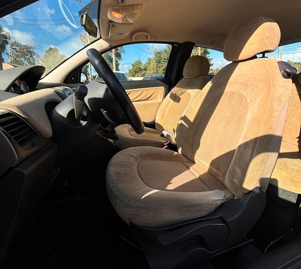 Lancia Ypsilon 1.3 Multijet 16V Platino