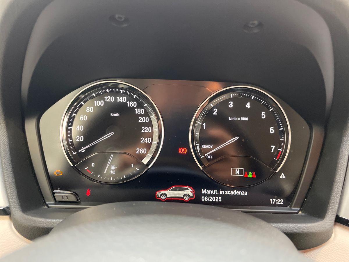 BMW X1 F48 2019 - X1 sdrive18i Advantage 136cv