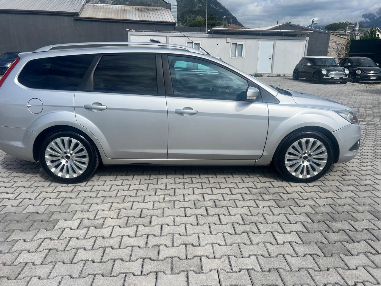 Ford Focus 2.0 (145CV) 5p. Bz.- GPL Tit.