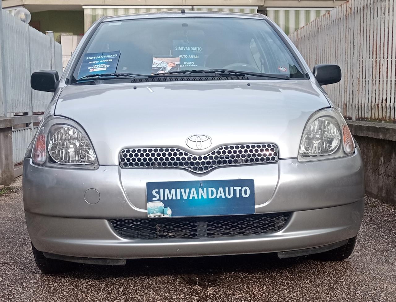 Toyota Yaris 1.0i 16V cat 3 porte Sol prov nord