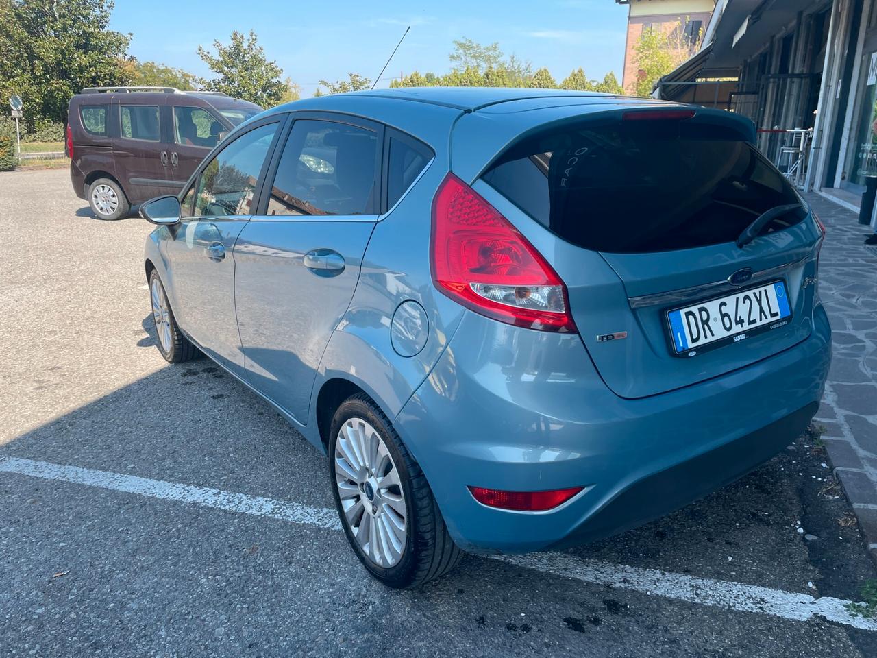 Ford Fiesta 1.6 TDCi 90CV 5 porte DPF Titanium