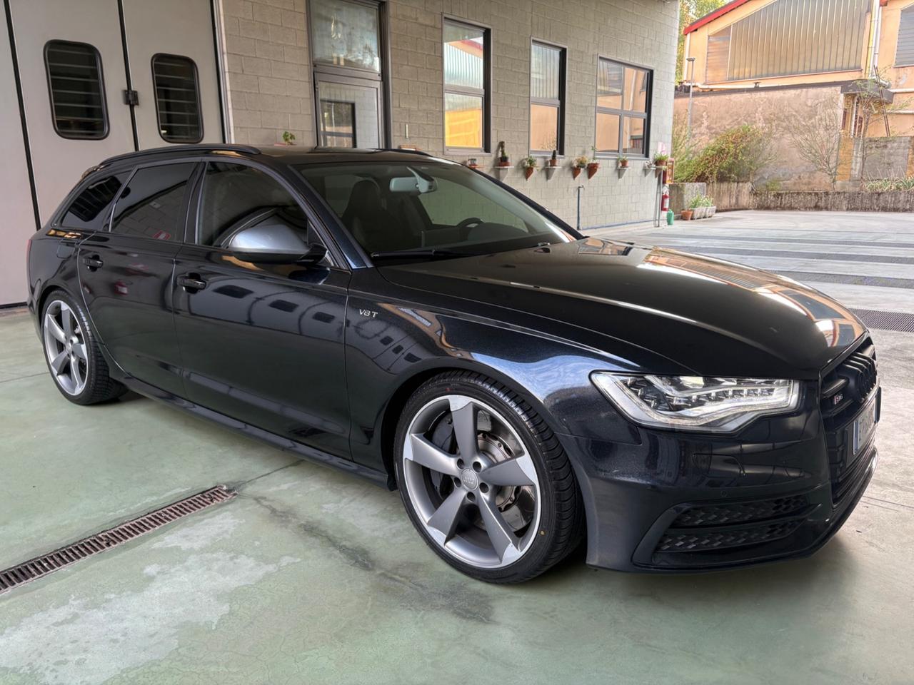 Audi A6 S6 Avant 4.0 TFSI quattro S tronic 617CV