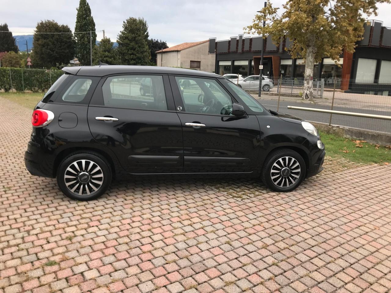 Fiat 500L 1.4 120 s "NEOPATENTATI" APPCARPLAY PDC POST.