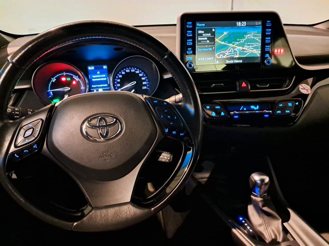 Toyota C-HR 1.8 Hybrid E-CVT Business