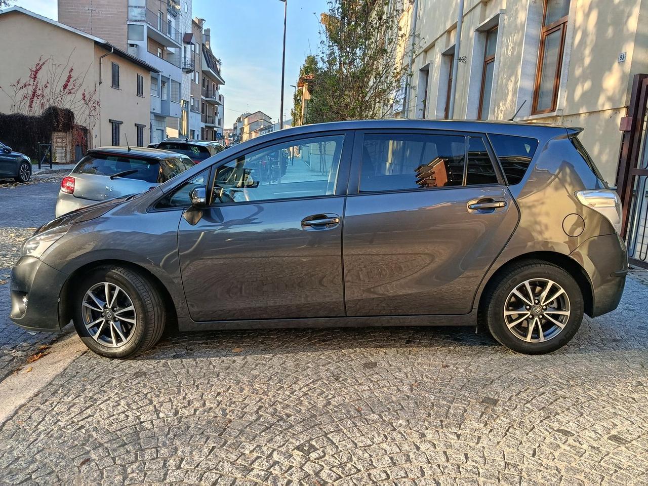 Toyota Verso Comfort 1.6 D-4D #7684