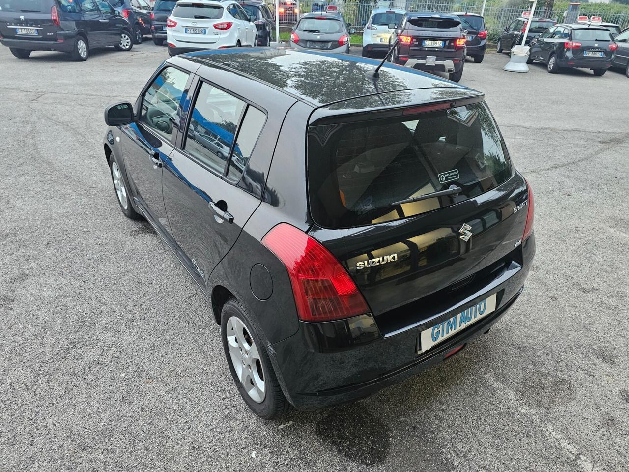 Suzuki Swift 1.3 Benzina -4x4 - 5p.