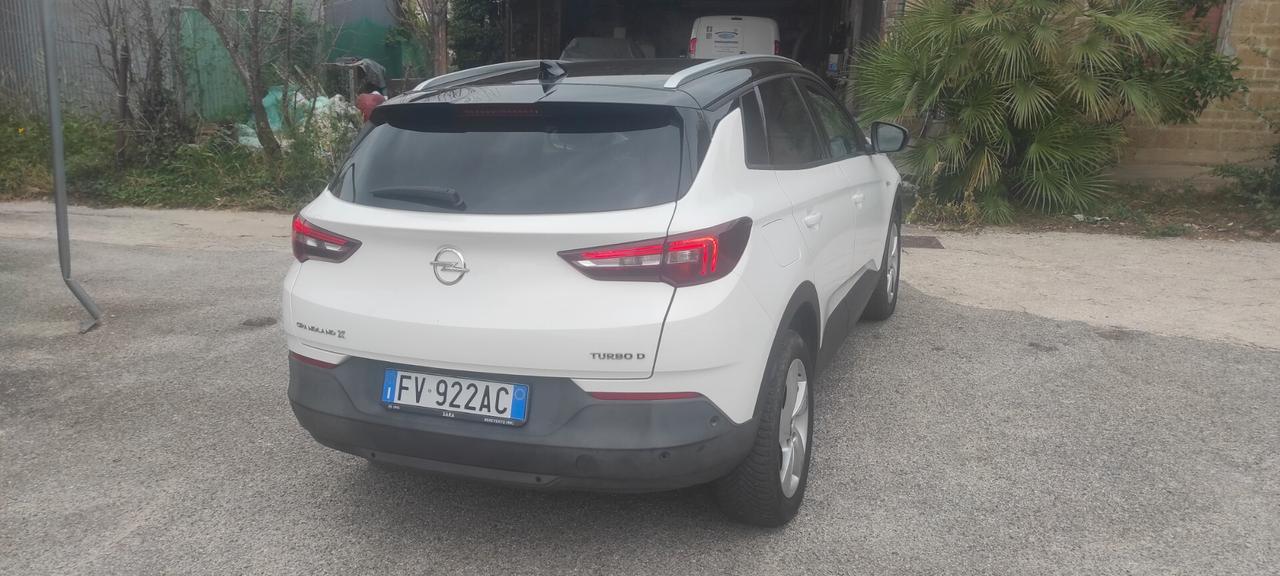 Opel Grandland X 1.5 diesel Ecotec Start&Stop Ultimate bianca tetto nero
