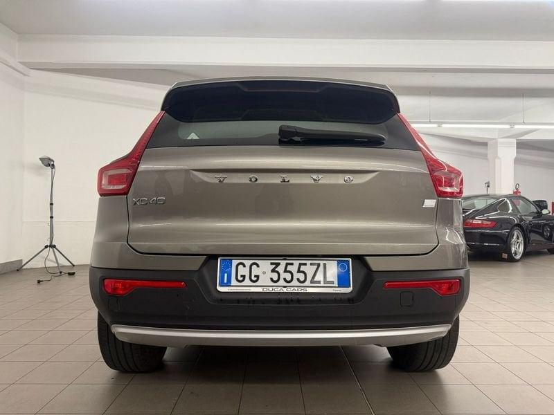Volvo XC40 T4Recharge Plug-inInscriptionExpression anche a311€