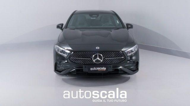 MERCEDES-BENZ A 200 Automatic d 4p. AMG Line Premium