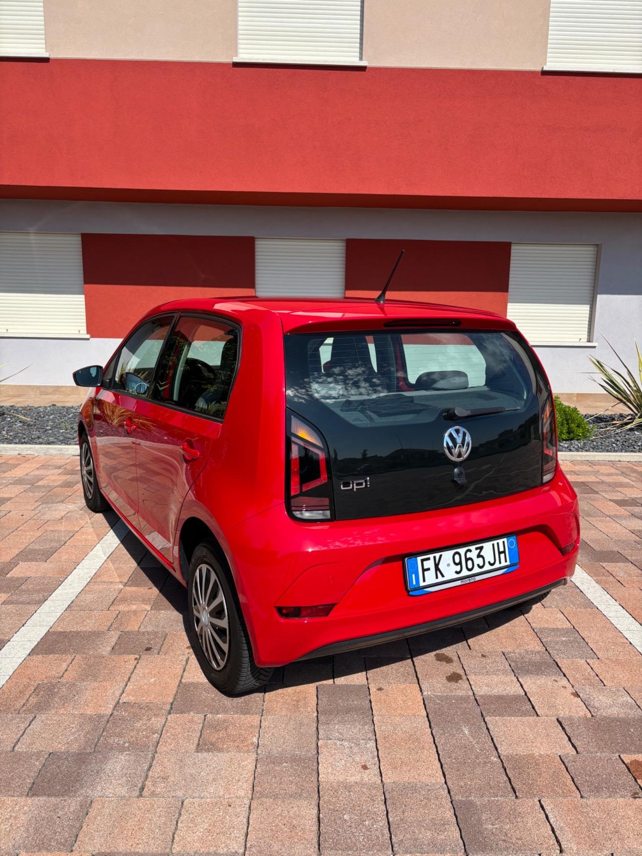 Volkswagen up! 1.0 5p. 75 cv
