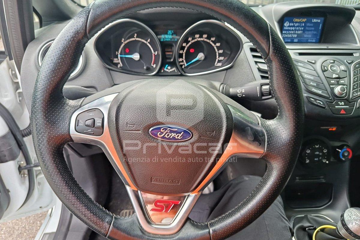FORD Fiesta 1.5 TDCi 75CV 3 porte ST-Line