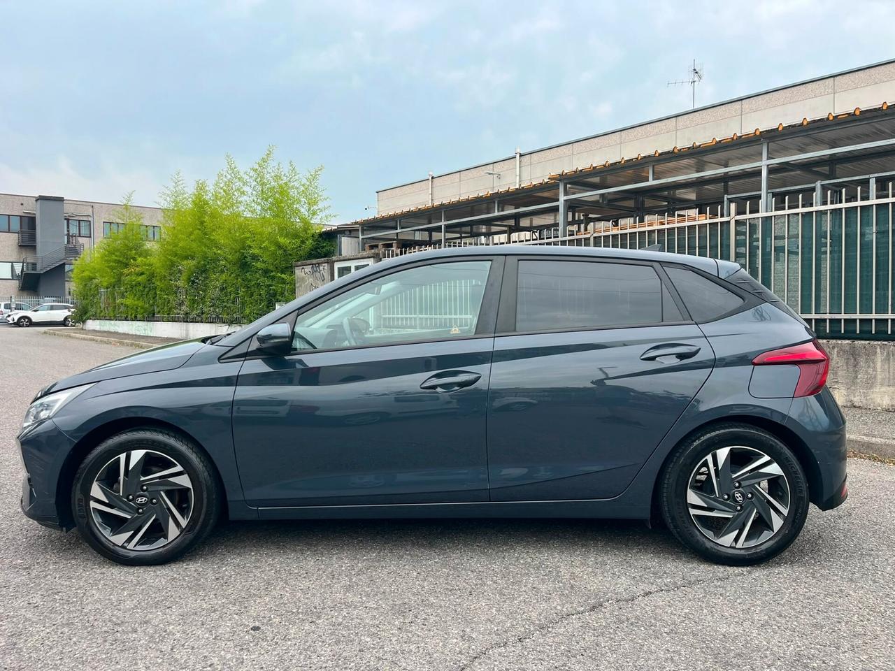 Hyundai i20 1.2 BENZ SOLO 69.000KM