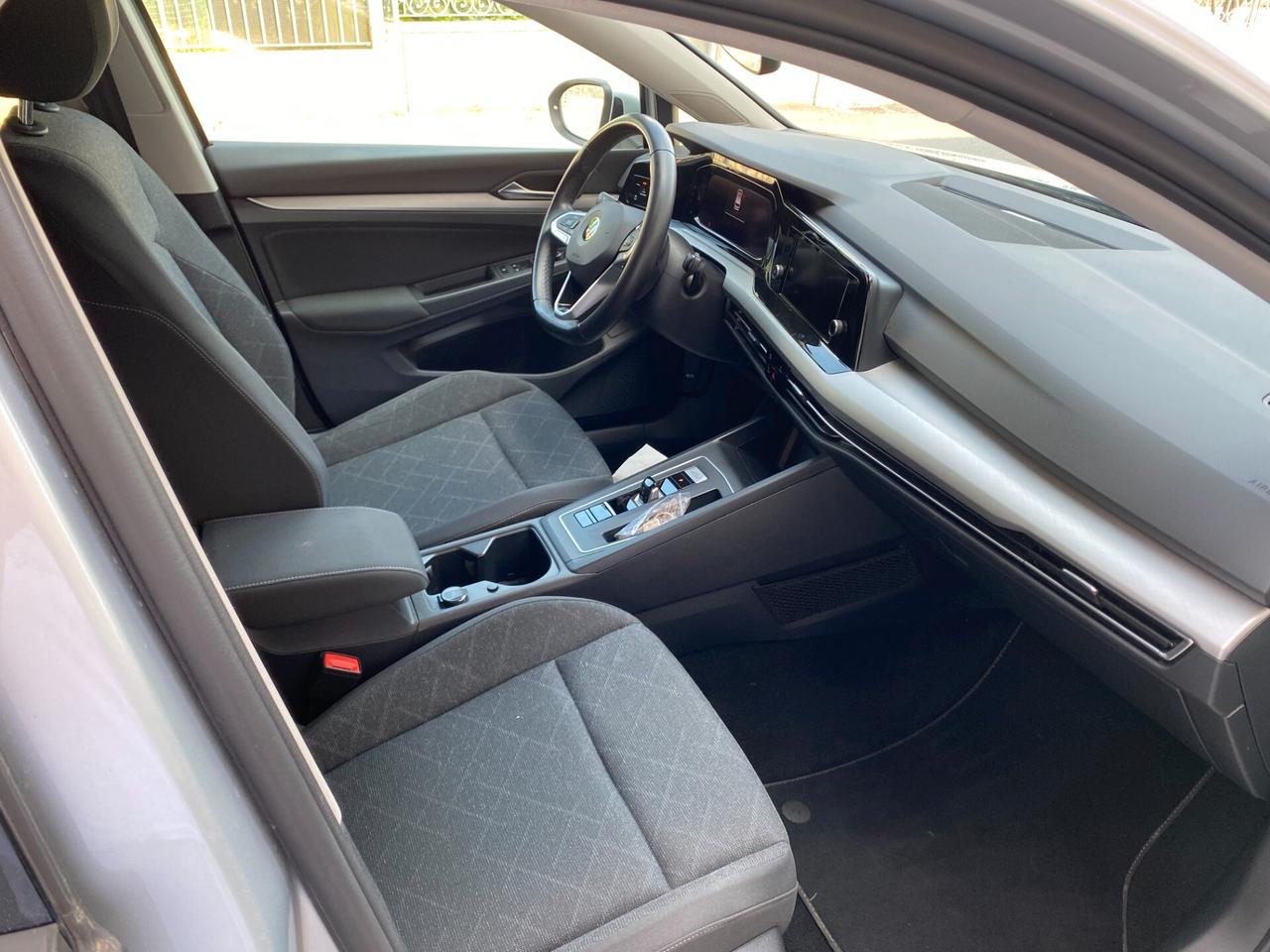 Volkswagen Golf Variant Golf Variant 2.0 TDI SCR DSG Life - CAMBIO AUTOMATICO